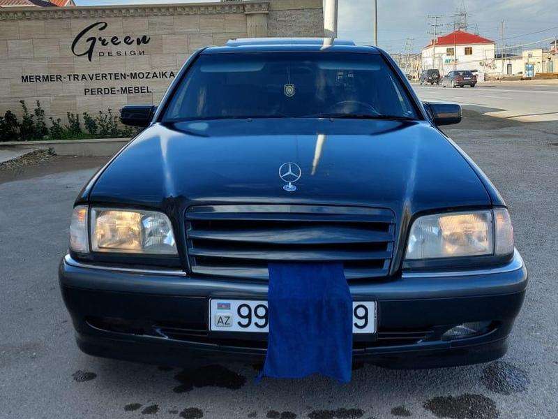 Mercedes C 240, 1999 il, 2.4 L, 274 000 km