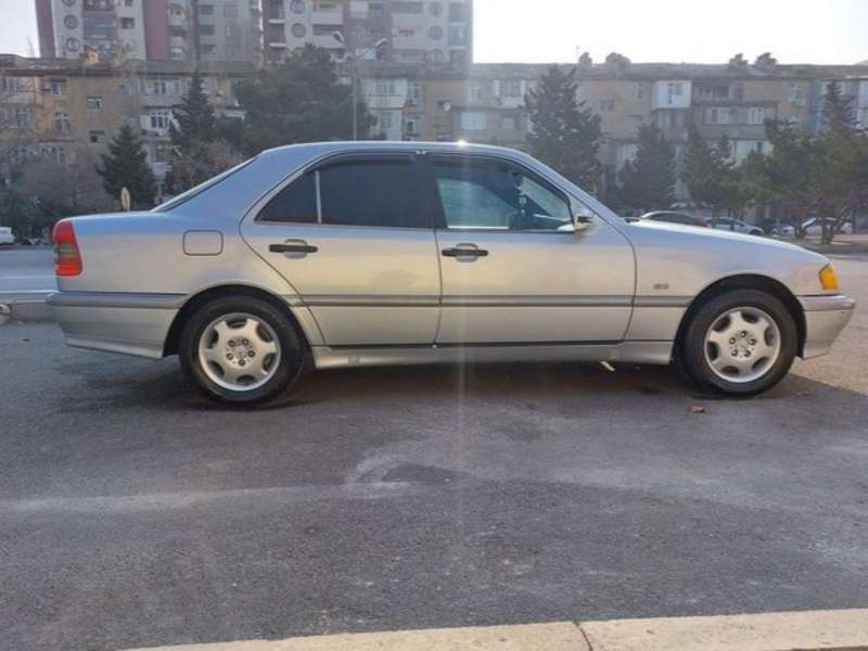 Mercedes C 220, 1996 il, 2.2 L, 370 444 km