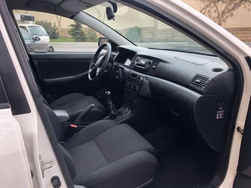 Toyota Corolla, 2006 il, 1.4 L, 178 000 km