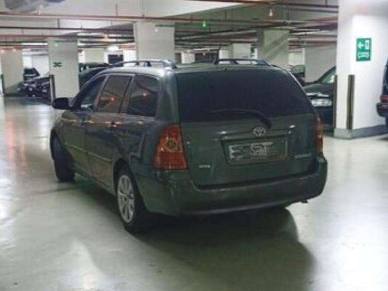 Toyota Corolla, 2006 il, 1.4 L, 186 000 km