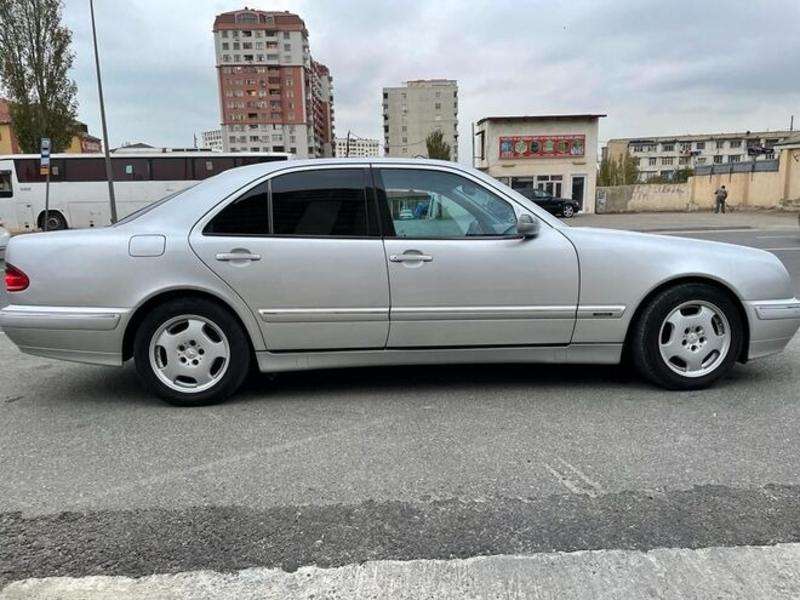 Mercedes E 280, 2000 il, 2.8 L, 298 000 km