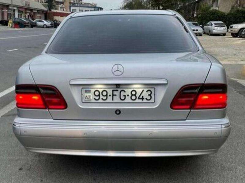 Mercedes E 280, 2000 il, 2.8 L, 298 000 km