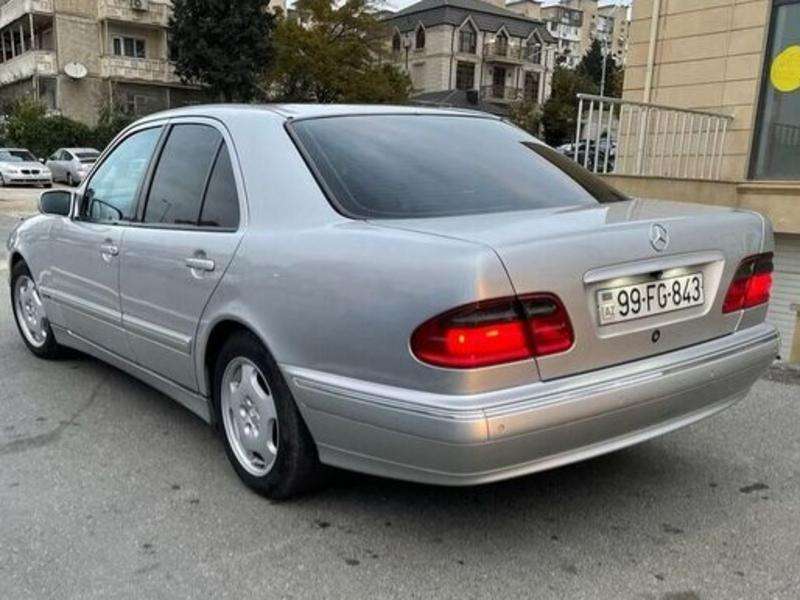 Mercedes E 280, 2000 il, 2.8 L, 298 000 km
