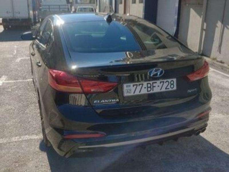 Hyundai Elantra, 2017 il, 1.6 L, 79 000 km