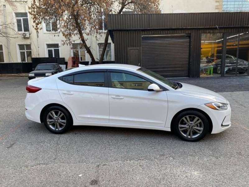 Hyundai Elantra, 2017 il, 2.0 L, 141 542 km