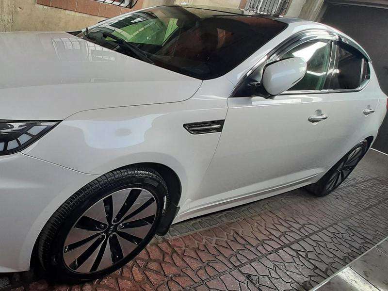 Kia Optima, 2011 il, 2.0 L, 176 950 km