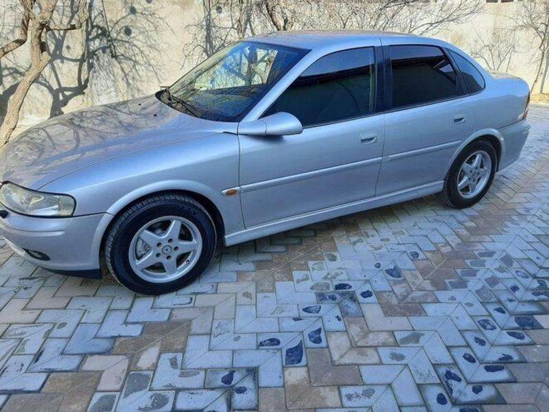 Opel Vectra, 2000 il, 1.8 L, 210 000 km