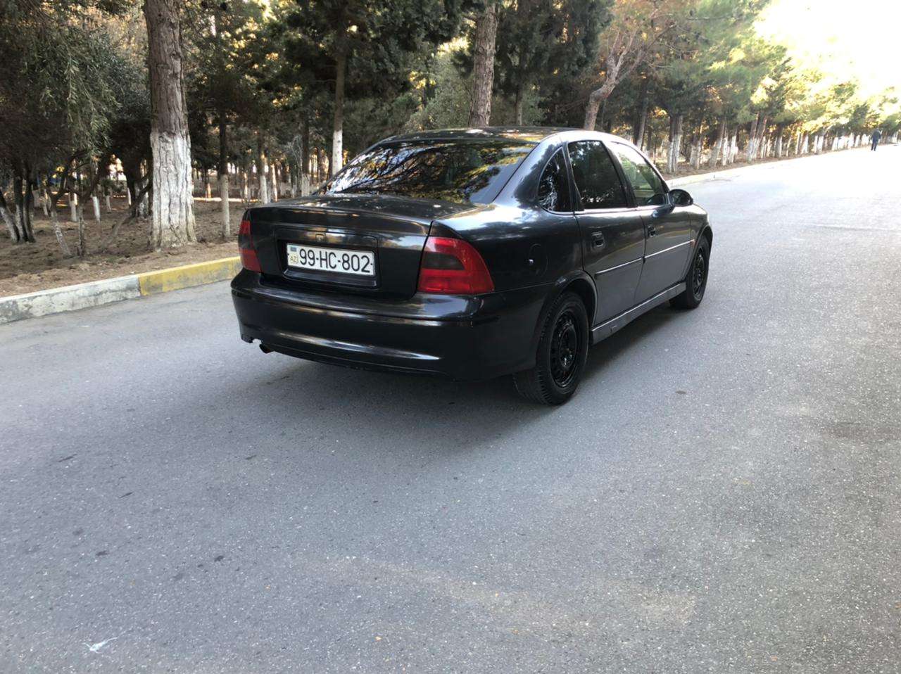 Opel Vectra, 2000 il, 1.6 L, 225 000 km