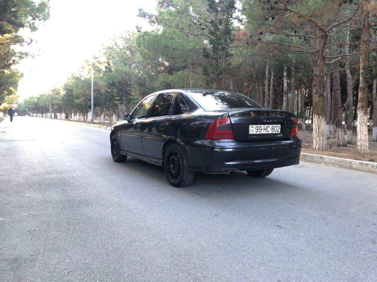 Opel Vectra, 2000 il, 1.6 L, 225 000 km
