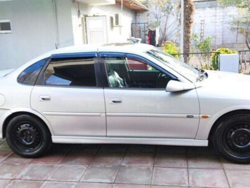 Opel Vectra, 1996 il, 2.0 L, 424 000 km