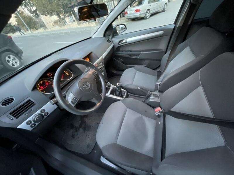 Opel Astra, 2005 il, 1.3 L, 276 000 km