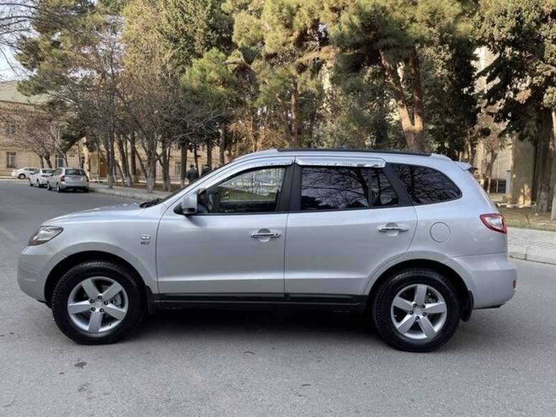 Hyundai Santa Fe, 2007 il, 2.0 L, 172 000 km