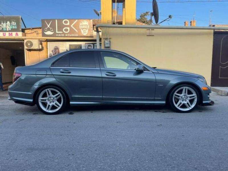 Mercedes C 250, 2012 il, 1.8 L, 180 000 km