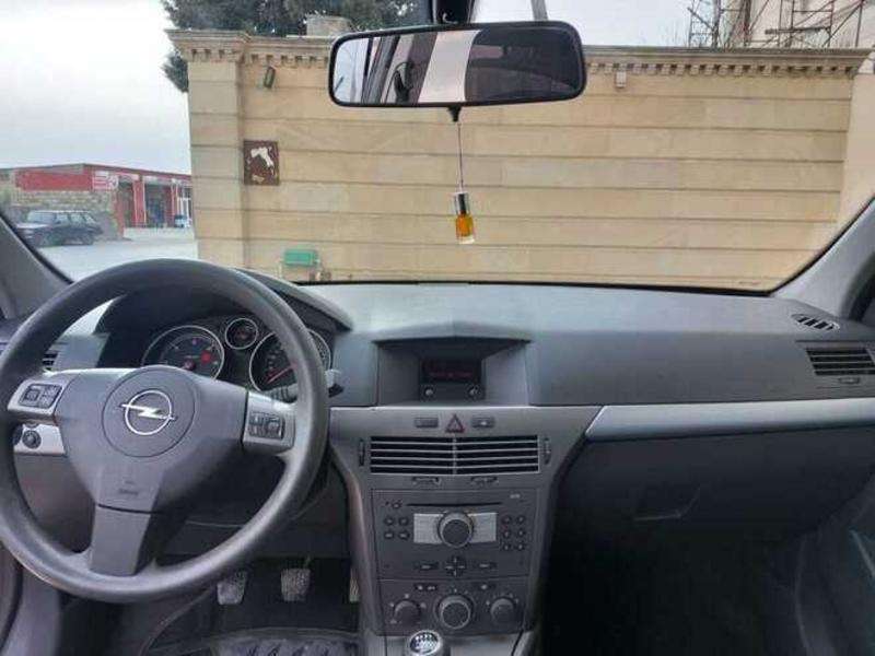 Opel Astra, 2006 il, 1.3 L, 178 885 km