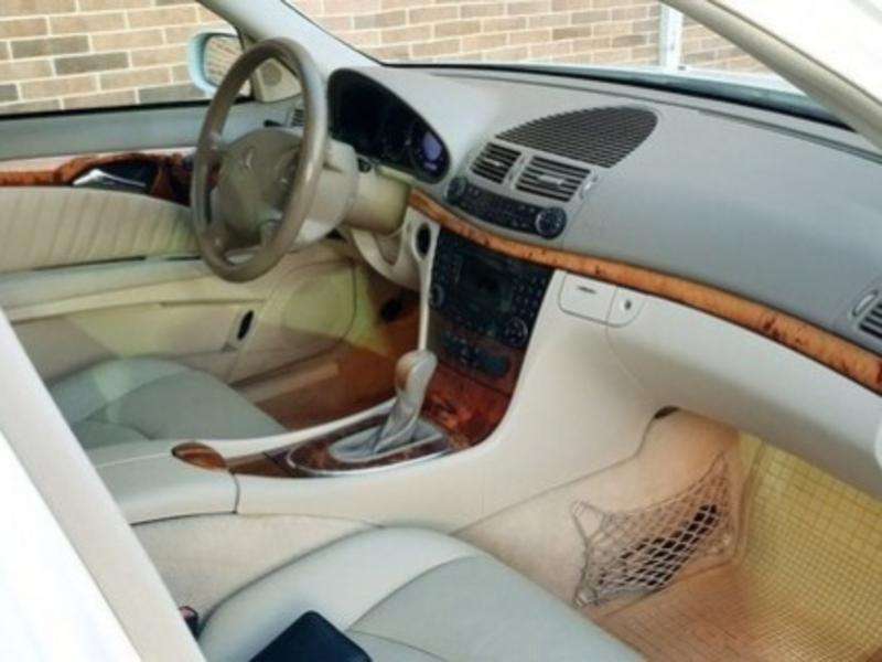 Mercedes E 320, 2003 il, 3.2 L, 239 000 km