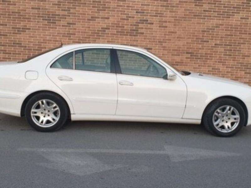 Mercedes E 320, 2003 il, 3.2 L, 239 000 km