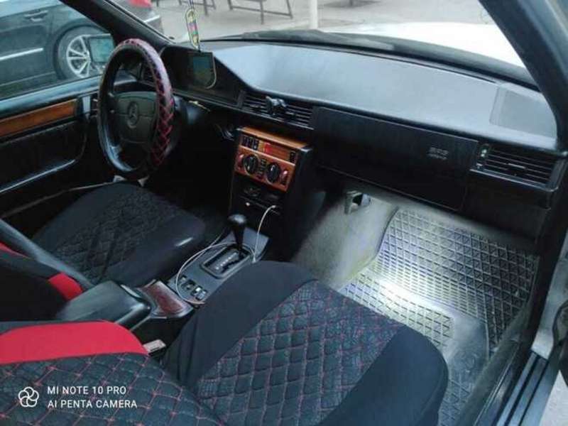 Mercedes E 250, 1995 il, 2.5 L, 850 975 km
