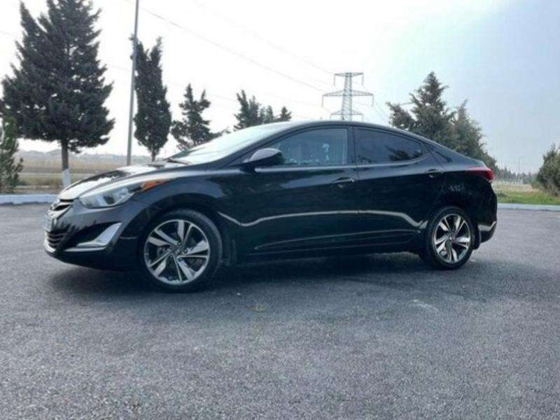Hyundai Elantra, 2015 il, 1.8 L, 141 600 km