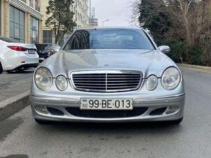 Mercedes E 270, 2003 il, 2.7 L, 403 000 km