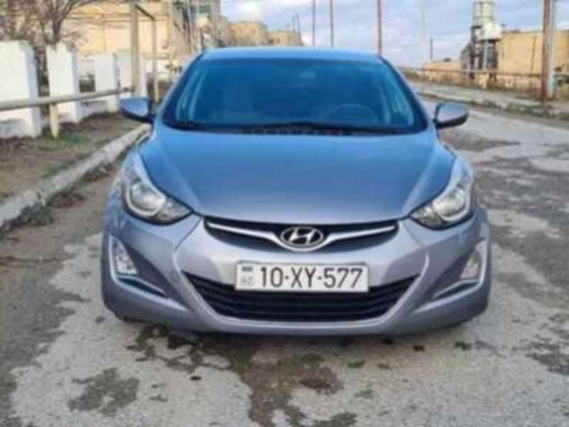 Hyundai Elantra, 2015 il, 1.8 L, 104 000 km
