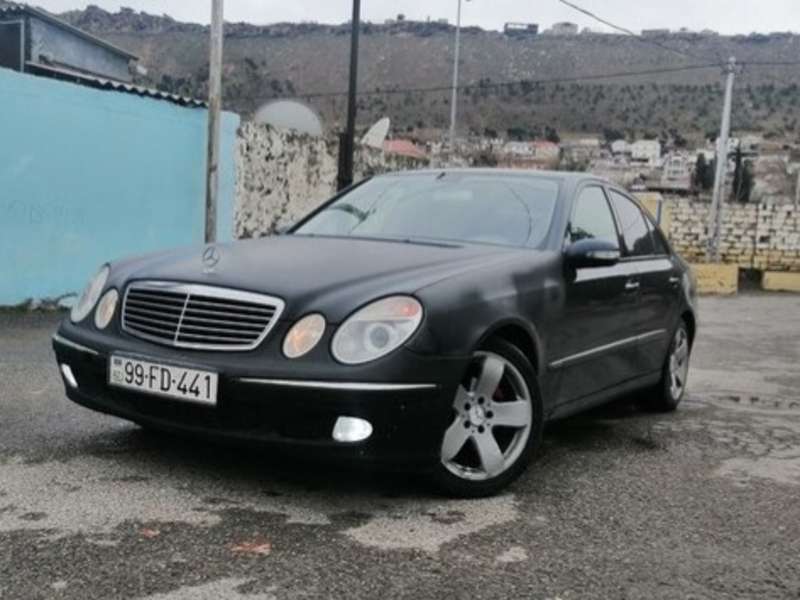 Mercedes E 270, 2004 il, 2.7 L, 550 000 km