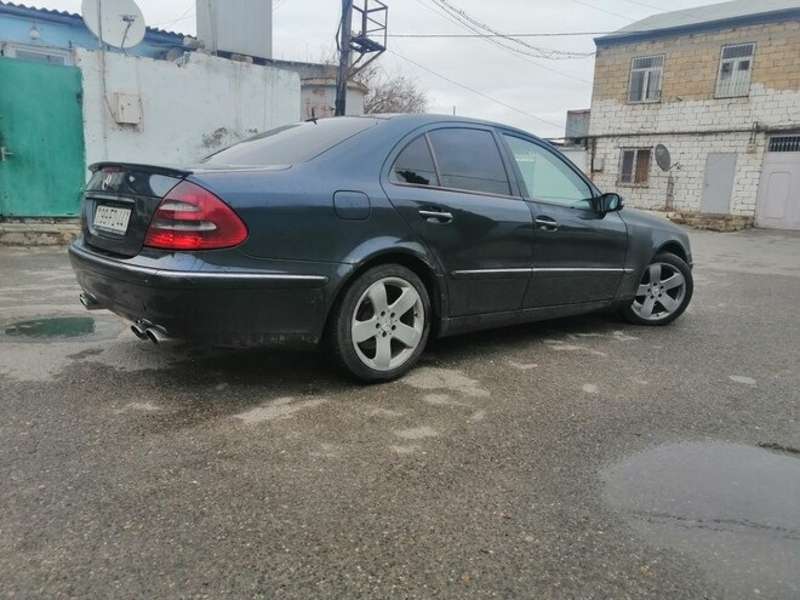 Mercedes E 270, 2004 il, 2.7 L, 550 000 km