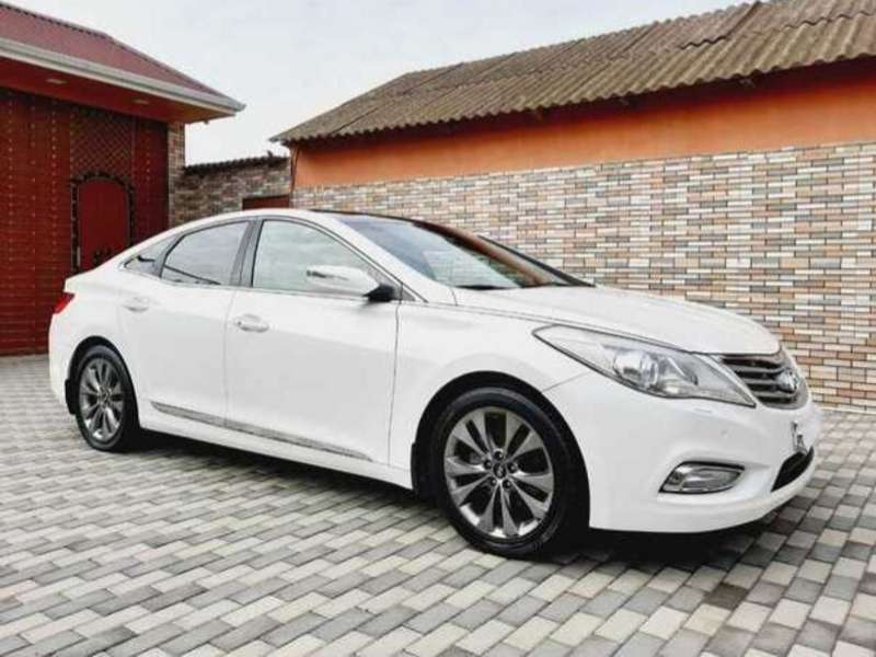 Hyundai Azera, 2011 il, 2.4 L, 231 000 km