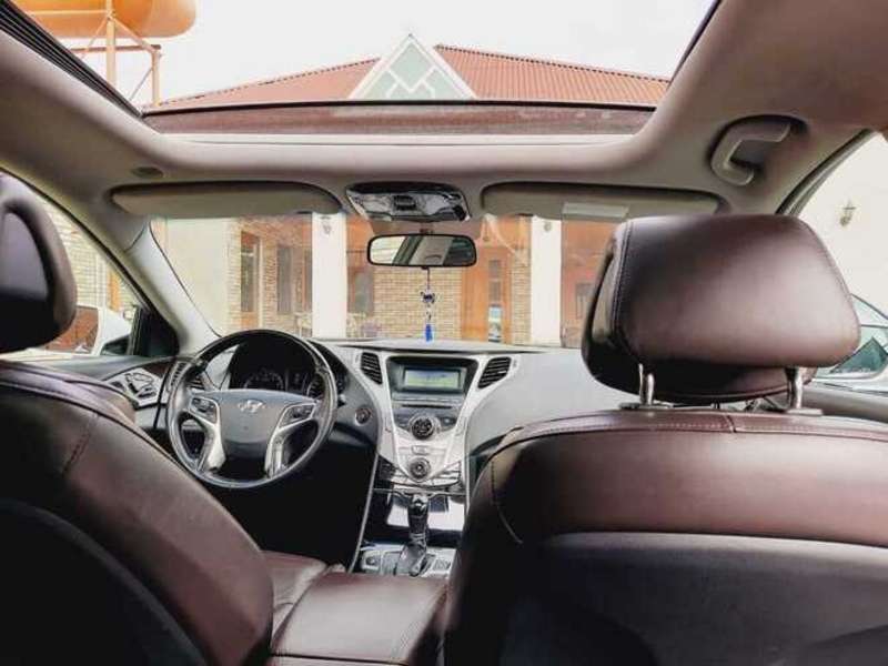 Hyundai Azera, 2011 il, 2.4 L, 231 000 km