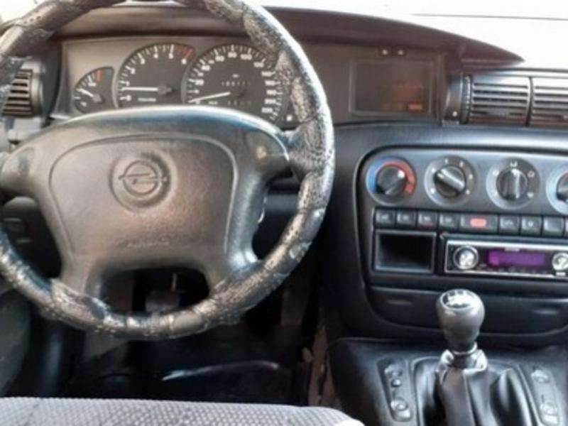 Opel Omega, 1994 il, 2.5 L, 517 000 km
