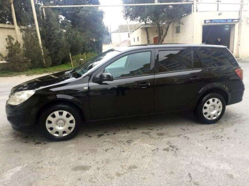 Opel Astra, 2009 il, 1.3 L, 220 000 km