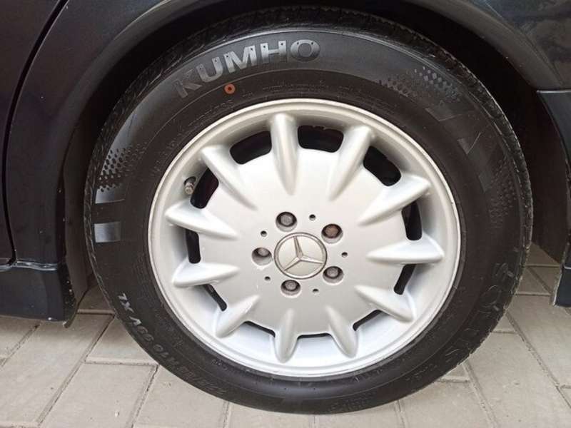 Mercedes E 280, 2001 il, 2.8 L, 290 932 km