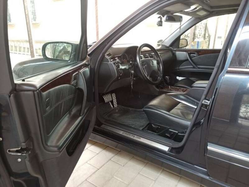 Mercedes E 280, 2001 il, 2.8 L, 290 932 km