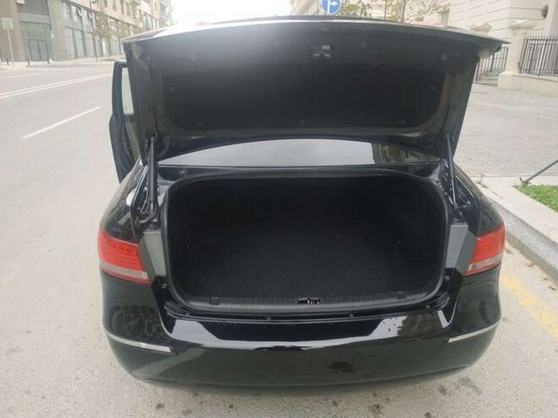 Hyundai Sonata, 2008 il, 2.0 L, 72 000 km