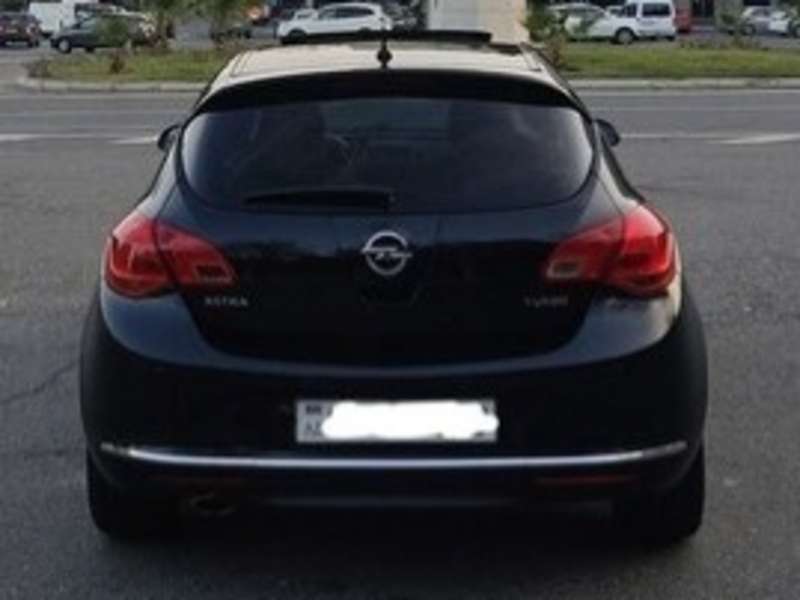 Opel Astra, 2012 il, 1.4 L, 130 000 km