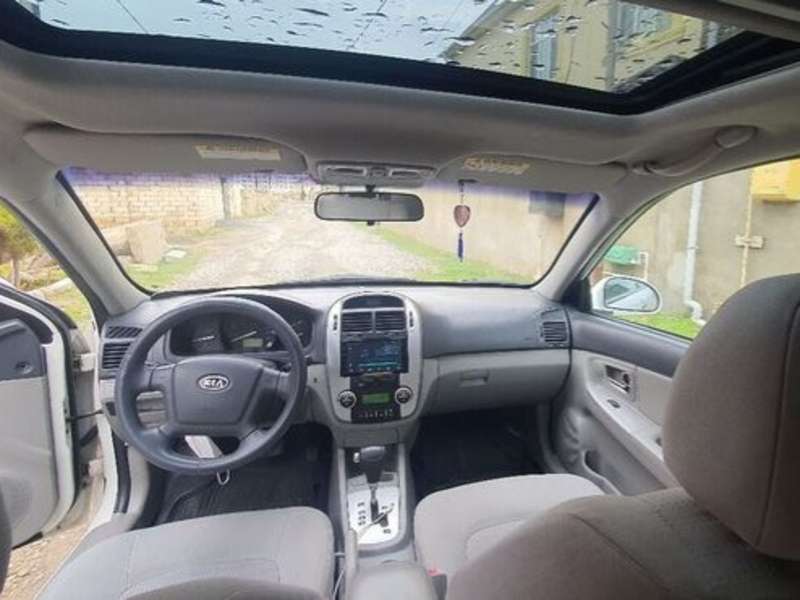 Kia Cerato, 2008 il, 2.0 L, 219 000 km