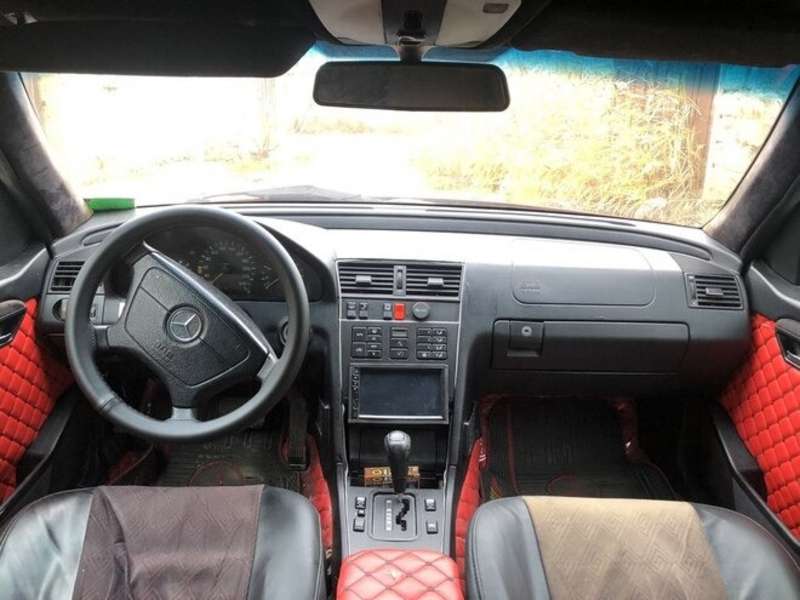 Mercedes C 200, 1995 il, 2.0 L, 279 300 km