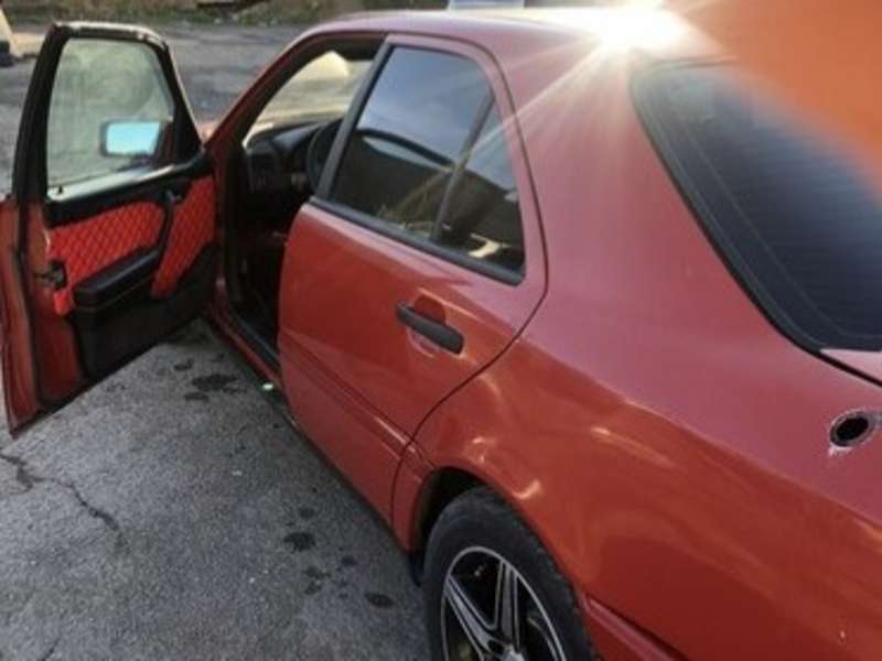 Mercedes C 200, 1995 il, 2.0 L, 279 300 km