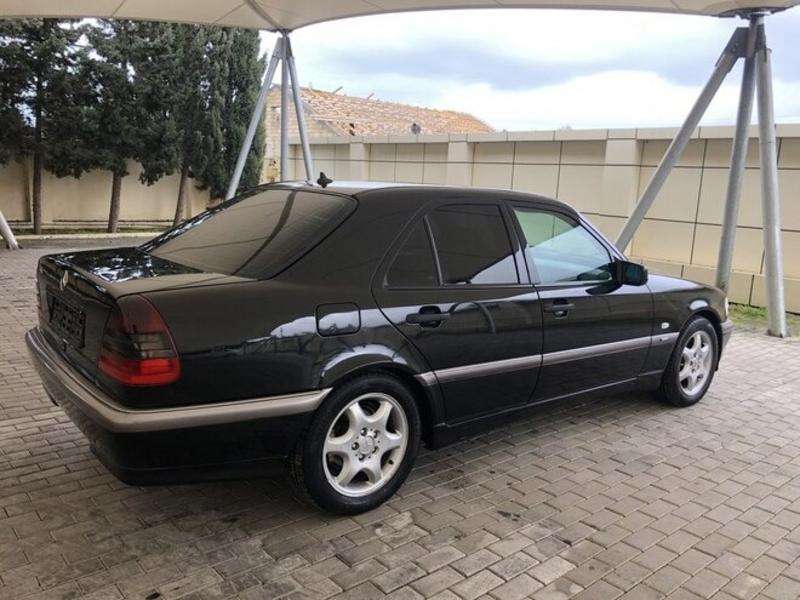 Mercedes C 220, 1998 il, 2.2 L, 519 000 km