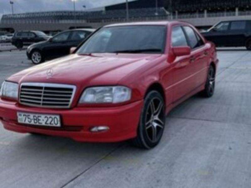 Mercedes C 220, 1994 il, 2.2 L, 300 000 km