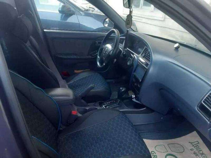 Hyundai Elantra, 2001 il, 2.0 L, 29 600 km