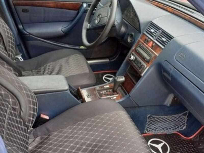 Mercedes C 240, 2000 il, 2.4 L, 274 312 km