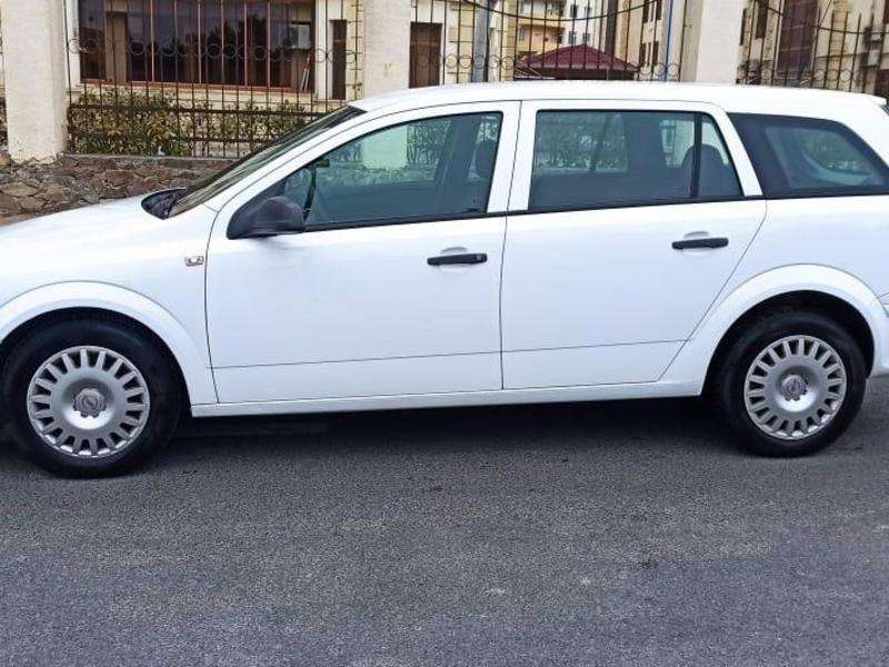 Opel Astra, 2009 il, 1.4 L, 128 000 km