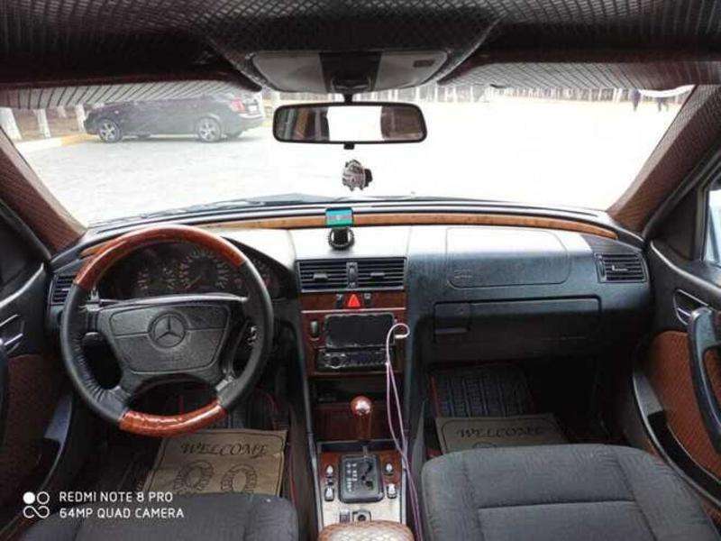 Mercedes C 180, 1997 il, 1.8 L, 368 900 km