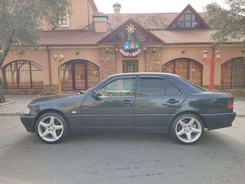 Mercedes C 180, 1997 il, 1.8 L, 514 000 km
