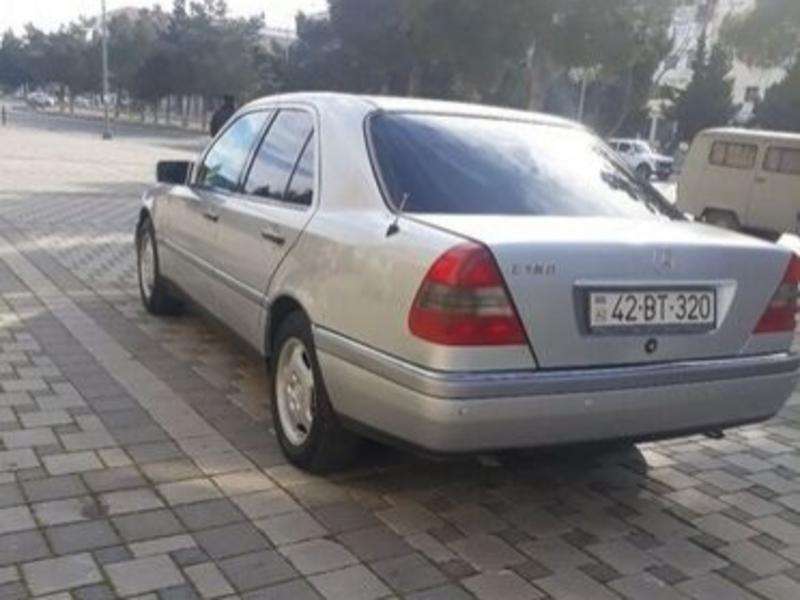 Mercedes C 180, 1995 il, 1.8 L, 295 000 km