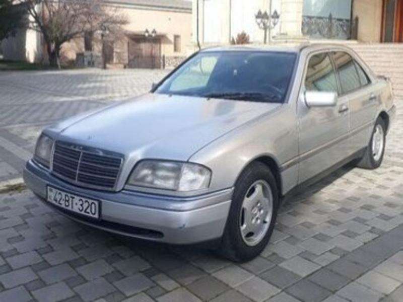 Mercedes C 180, 1995 il, 1.8 L, 295 000 km