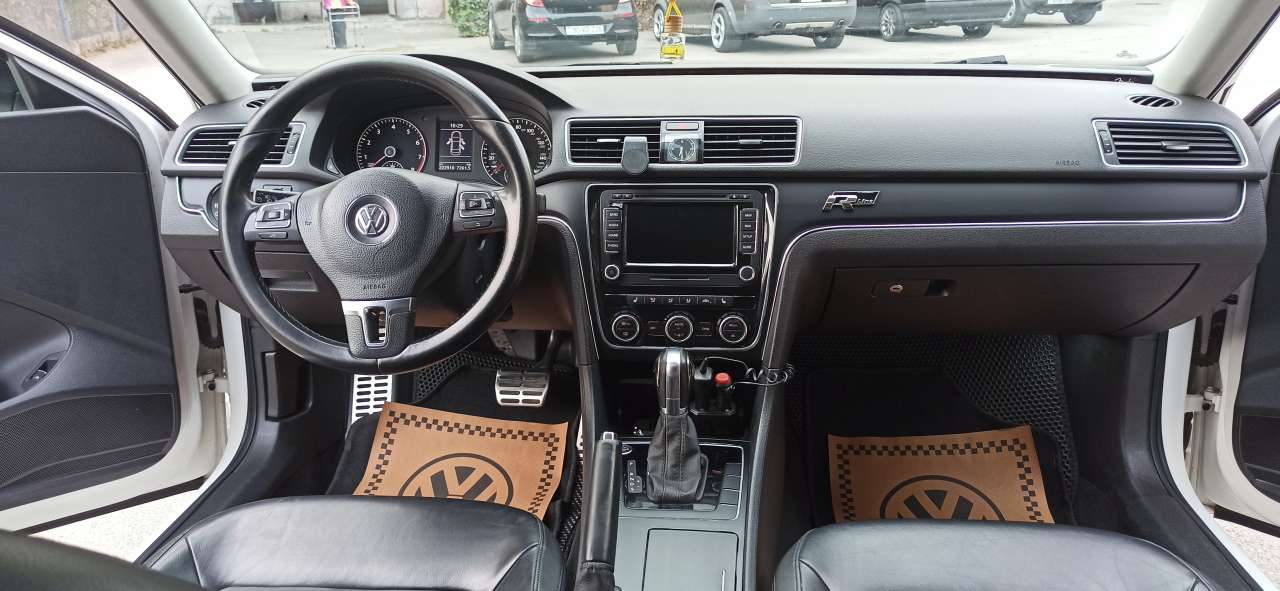 Volkswagen Passat, 2011 il, 2.5 L, 223 000 km