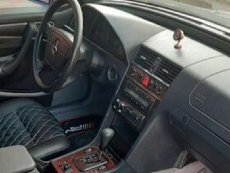 Mercedes C 180, 1999 il, 1.8 L, 324 000 km