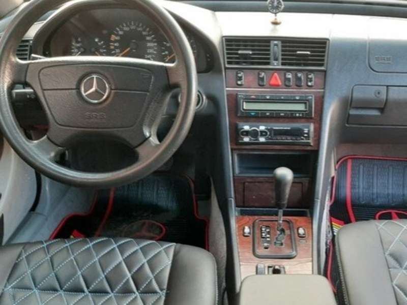 Mercedes C 180, 1999 il, 1.8 L, 324 000 km