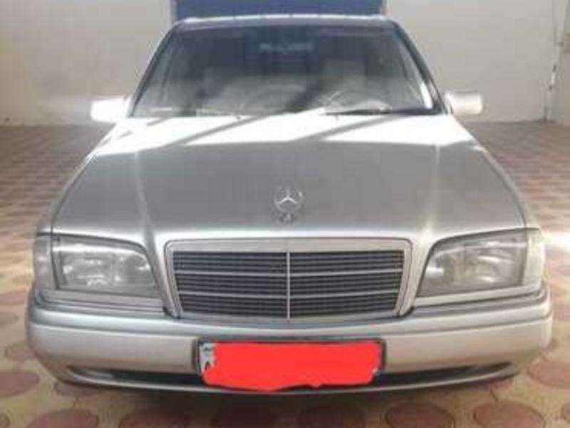 Mercedes C 180, 1993 il, 1.8 L, 242 000 km